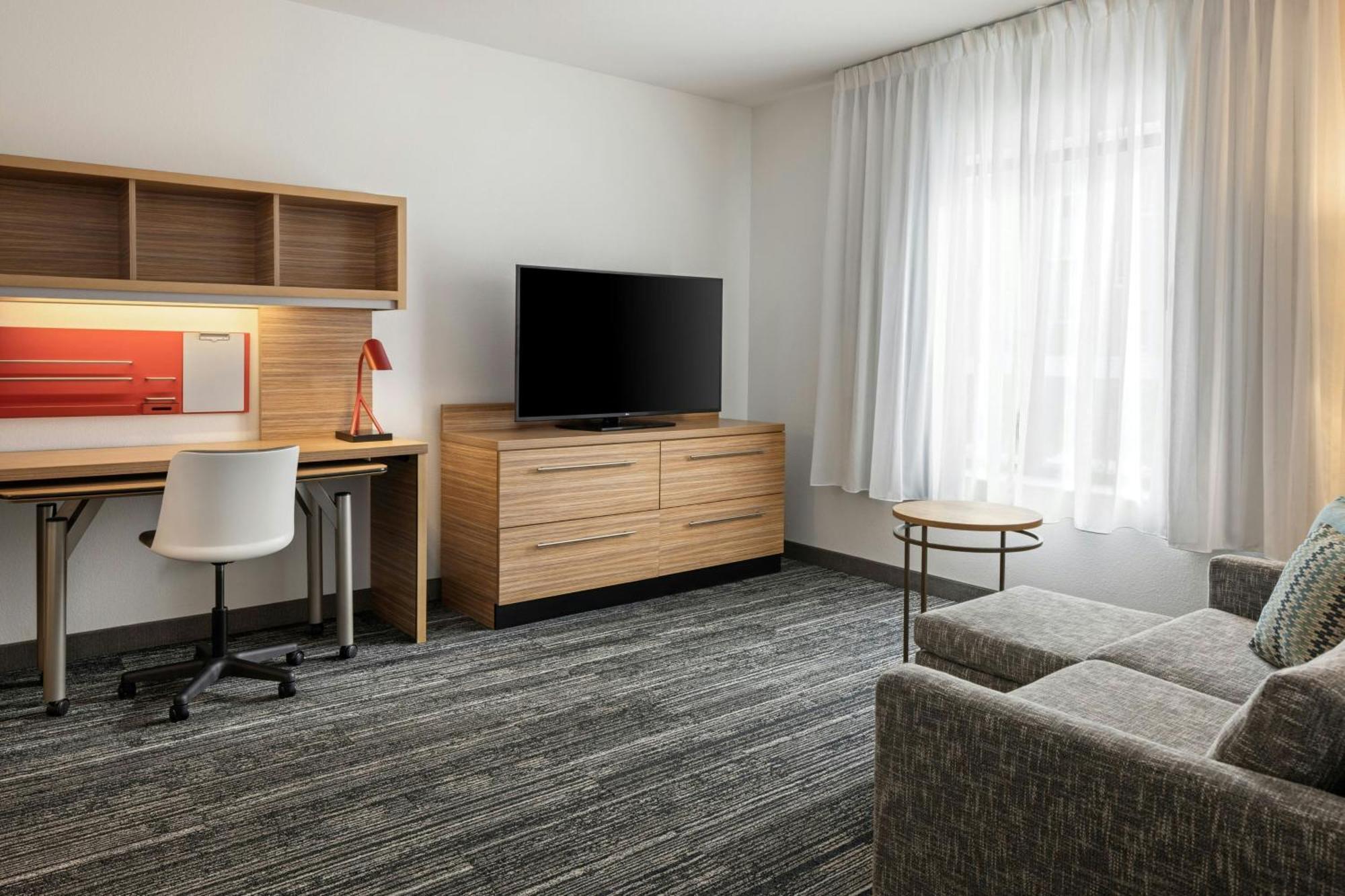 Towneplace By Marriott Minneapolis Near Mall Of America